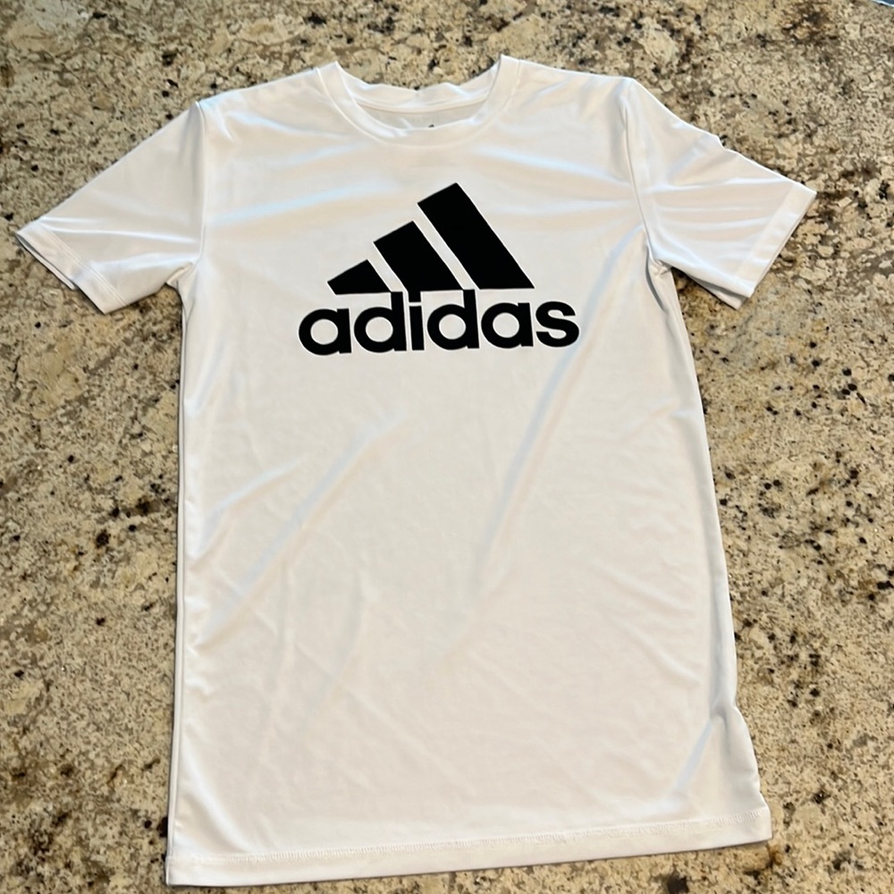 Adidas boys athletic tee. White with black logo. Size M (10/12)